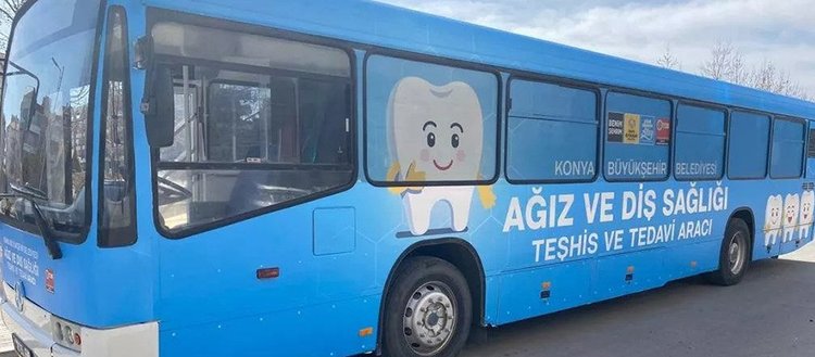 Depremzedelerin diş tedavileri mobil hizmet otobüsünde yapılıyor
