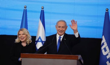 Netanyahu set for comeback, says on brink of 