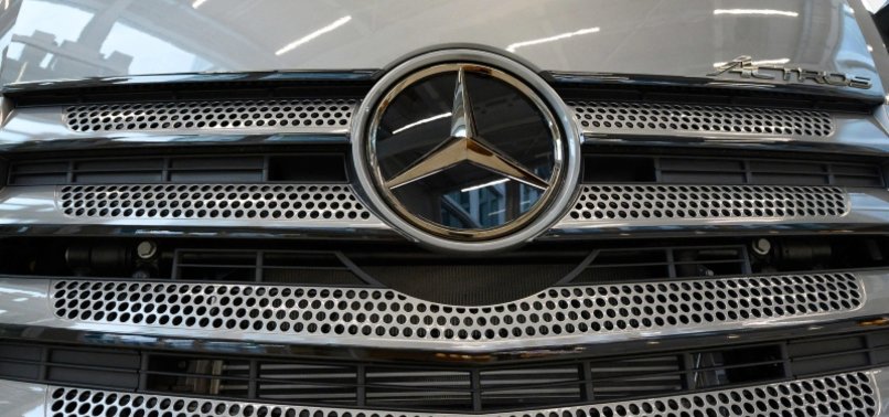 MERCEDES-BENZ ALLIES WITH US SOLID STATE BATTERY MANUFACTURER