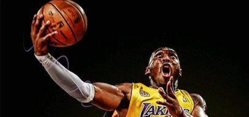 Kobe Bryant's 1996 rookie Lakers jersey to be auctioned