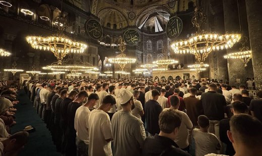 Regaib Kandili bugün idrak edilecek