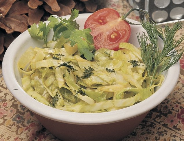 Lahana Salatası