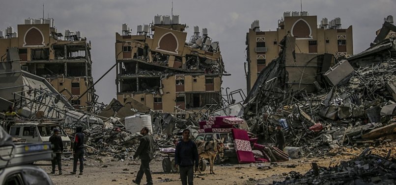 ISRAELI ARMYS WITHDRAWAL FROM KHAN YOUNIS REVEALS EXTENT OF DEVASTATION IN SOUTHERN GAZA STRIP