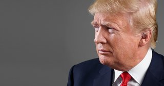 Donald Trump yüz yıllık geleneği bozdu