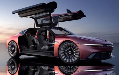 DELOREAN GELECEĞE GİDİYOR