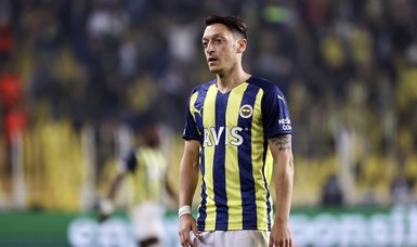 World Cup winner Mesut Özil dropped from squad of Istanbul giants Fenerbahçe