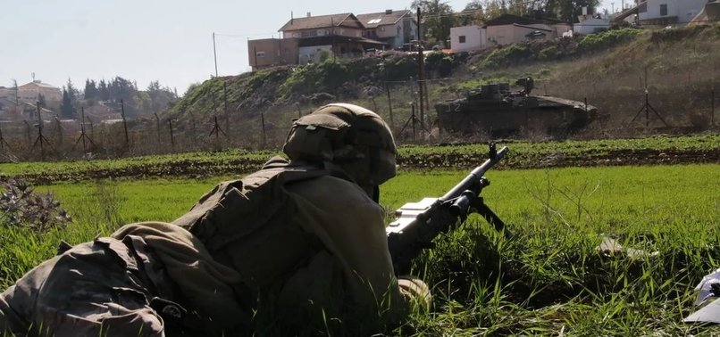 LANDMINE EXPLOSION INJURES 3 ISRAELI SOLDIERS NEAR LEBANESE BORDER