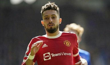 Telles reunites with Ronaldo after leaving Man United to join Al-Nassr
