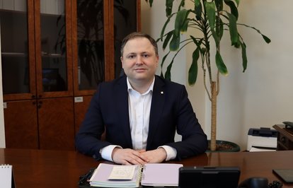 AlarkoCarrier8inciödülünekavuştu