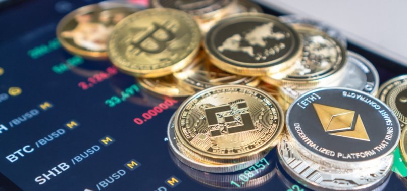 BITCOIN REBOUNDS SLIGHTLY AFTER FALLING TO $17K, LOWEST IN 2 YEARS