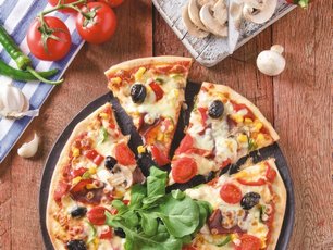 Ev Yapımı Pizza Tarifi