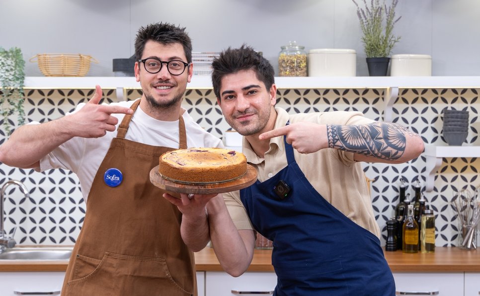 Yaban Mersinli Cheesecake