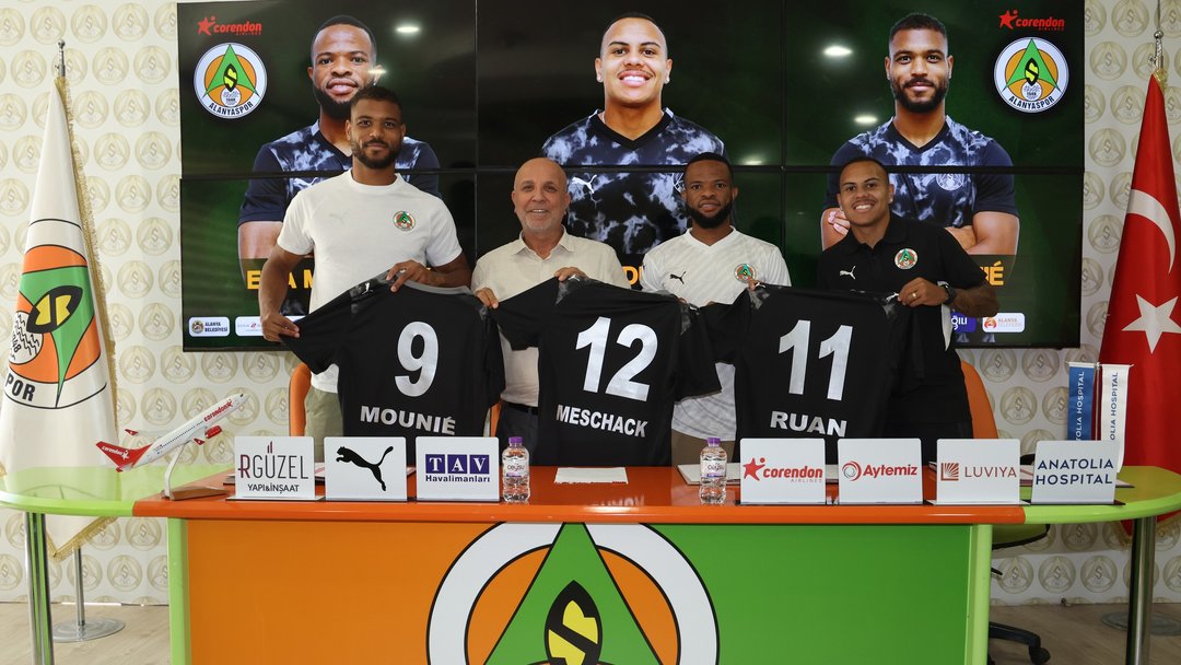 ALANYASPOR’DAN TRANSFER ATAĞI