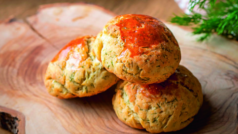 Dereotlu Lorlu Poğaça