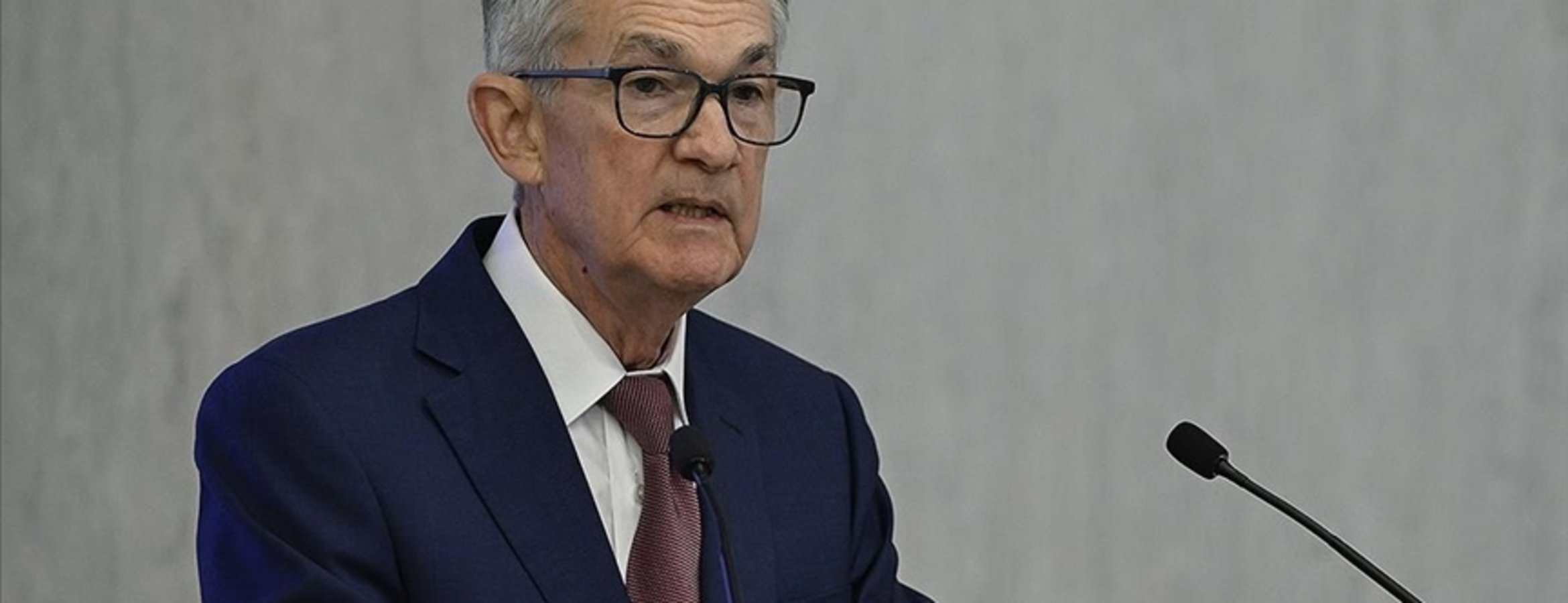 Fed Başkanı Powell, son enflasyon verilerinin güveni biraz artırdığına işaret etti