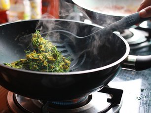 Karbon Çelik Tavalar Hakkında Bilinmesi Gereken Her Şey