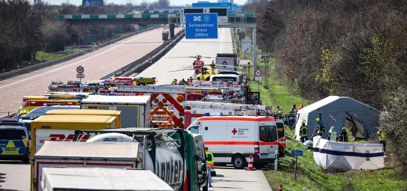 AT LEAST FIVE KILLED IN COACH ACCIDENT NEAR GERMANYS LEIPZIG