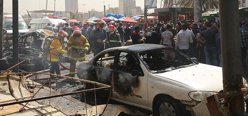5 KILLED IN 2 CAR BOMB BLASTS IN SOUTHERN BAGHDAD