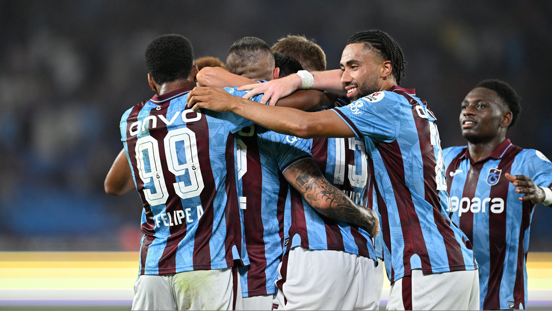 TRABZONSPOR 3’TE 3 YAPTI