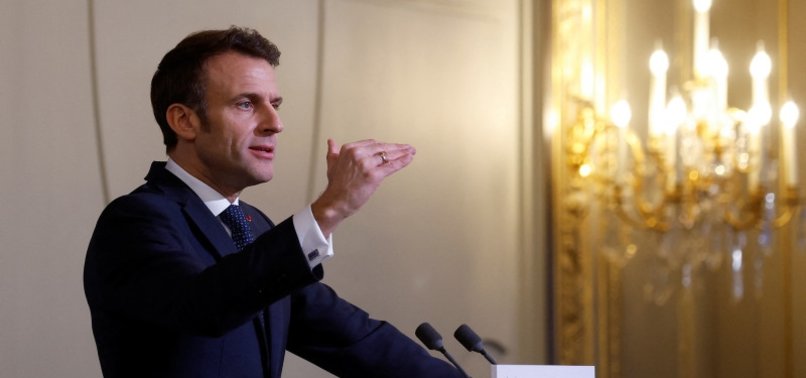 MACRON ASKS ENERGY SUPPLIERS TO RENEGOTIATE EXCESSIVE CONTRACTS FOR SMALL BUSINESSES