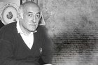 İnsanın mânevî kurtuluşunu arayan şair