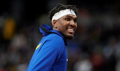 Kevon Looney staying with Warriors on 3-year deal - report