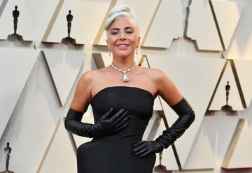 Lady Gaga, Oscarda 30 milyon dolarlık elmas taktı