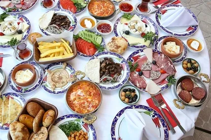 Okul çağındaki çocuklara kahvaltı uyarısı