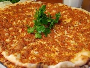 Ev Yapımı Lahmacun