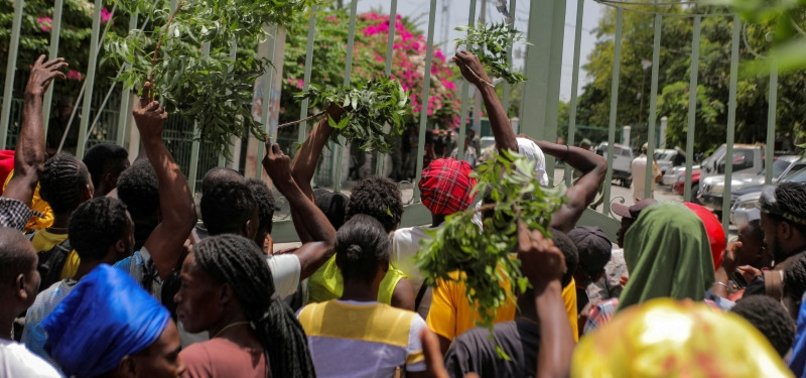 UN CALLS FOR END IN CARNAGE IN HAITI