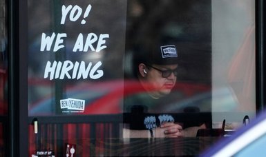 US weekly first-time jobless claims rise to 200,000