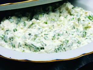 Girit Salatası