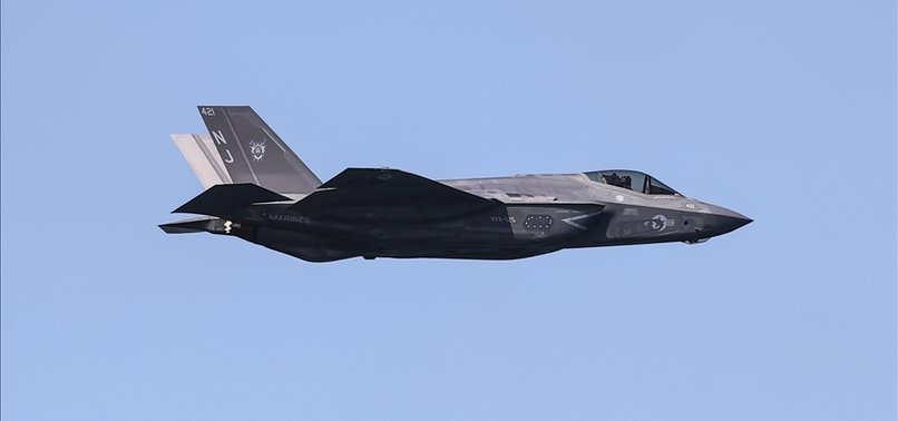 THOUSANDS TURN OUT TO SEE DENMARKS FIRST F-35 FIGHTER JETS ARRIVE