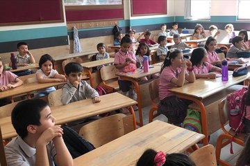 Okullarda ara tatil bugün sona eriyor