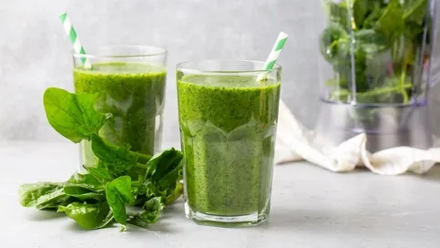 Ispanaklı Smoothie Tarifi