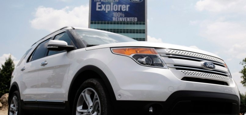 FORD RECALLS EXPLORER VEHICLES FOR DETACHING ROOF RAIL COVERS