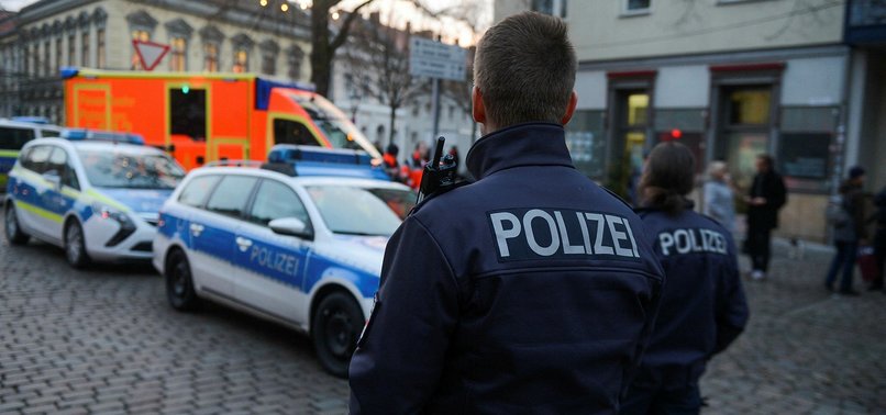 GERMAN POLICE FIND EXPLOSIVE DEVICE IN GERMAN CITY OF POTSDAM