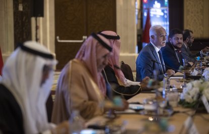 SArabistanileticarette10milyardolarhedefi