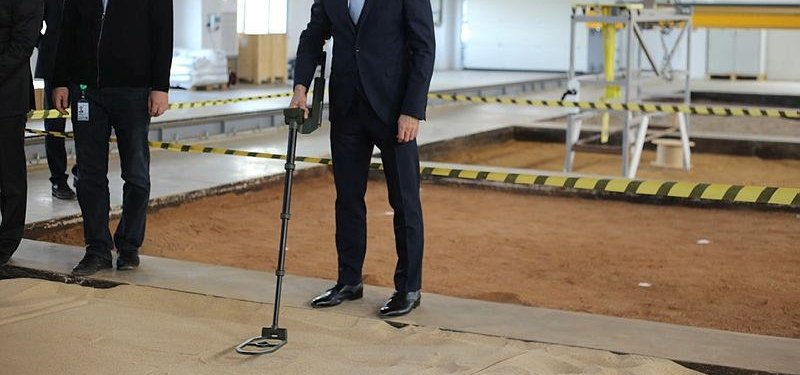 Turkey produces world's lightest mine detector