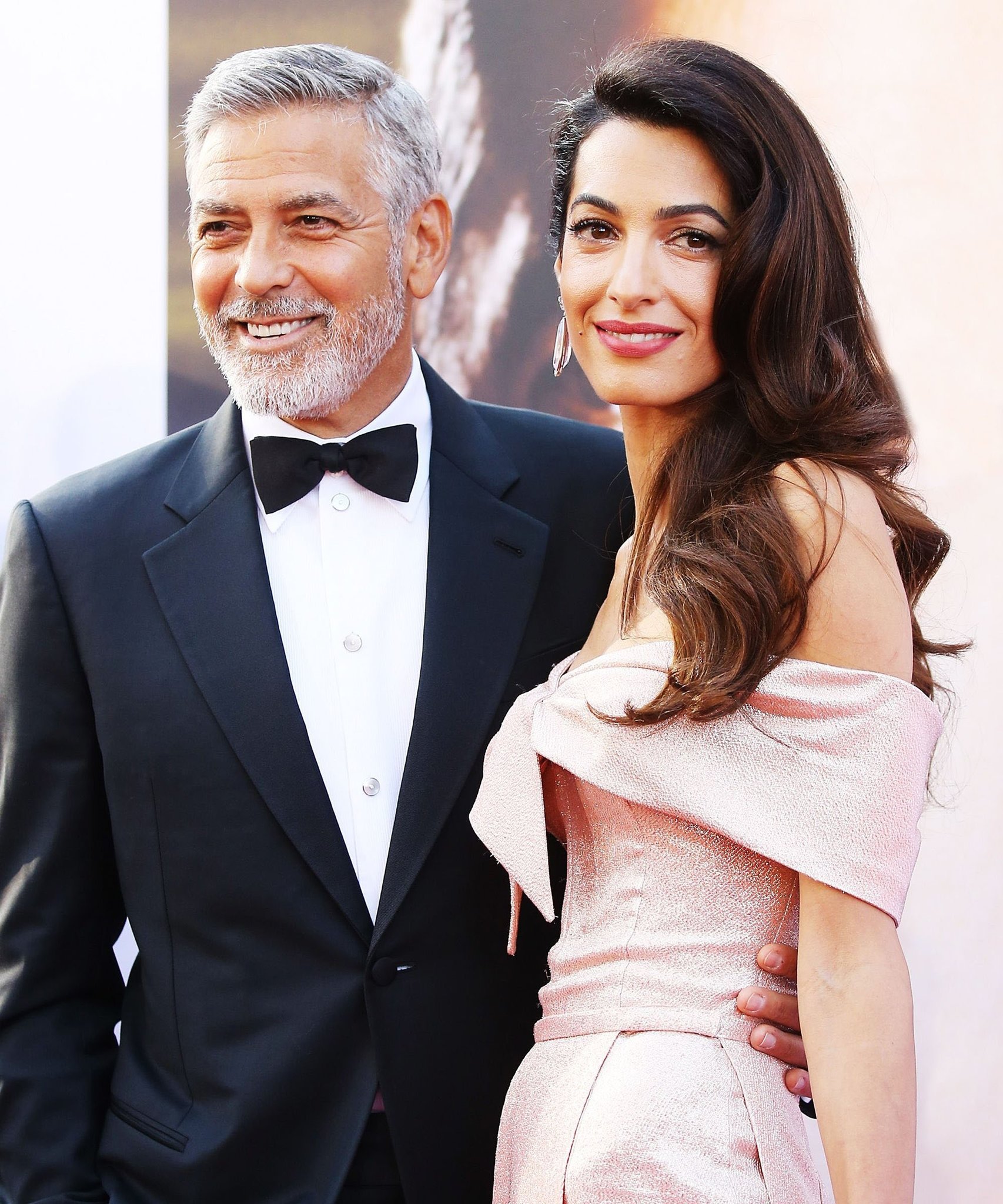 Clooney ��Çikolatayı bebek bezine koydum�� samdan Clooney ��Çikolatayı bebek bezine koydum�� samdan