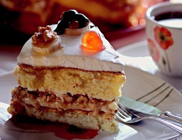 Ballı ve Cevizli Pasta