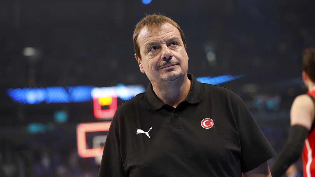 ELİMİZDEKİ MAÇI KAYBETTİĞİMİZ İÇİN ÜZGÜNÜM