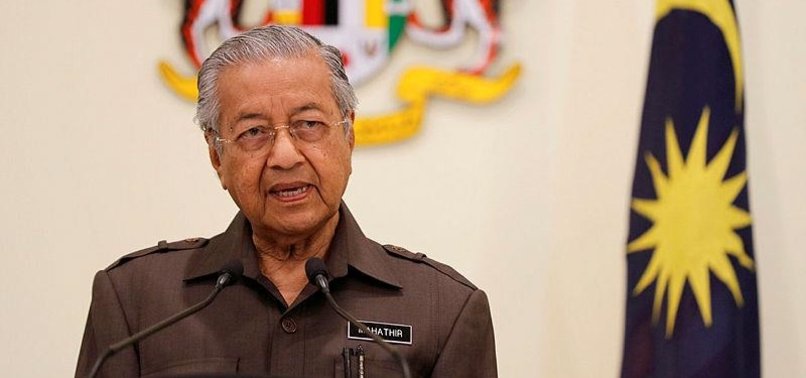 FORMER MALAYSIAN PREMIER MAHATHIR ADMITTED TO HOSPITAL FOR INFECTION