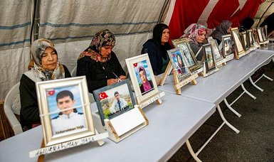 Sit-in families in Diyarbakir wish to spend Eid al-Fitr with PKK-kidnapped children
