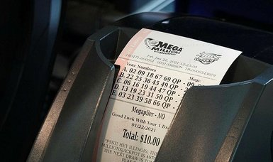 Michigan Mega Millions ticket wins $1 billion jackpot