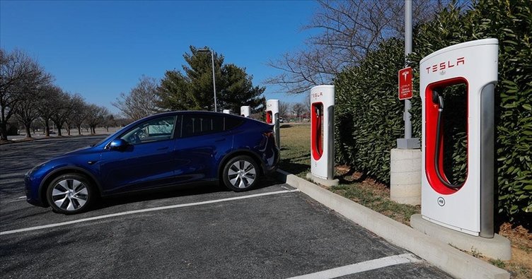 Tesla satışları nisanda sert düştü