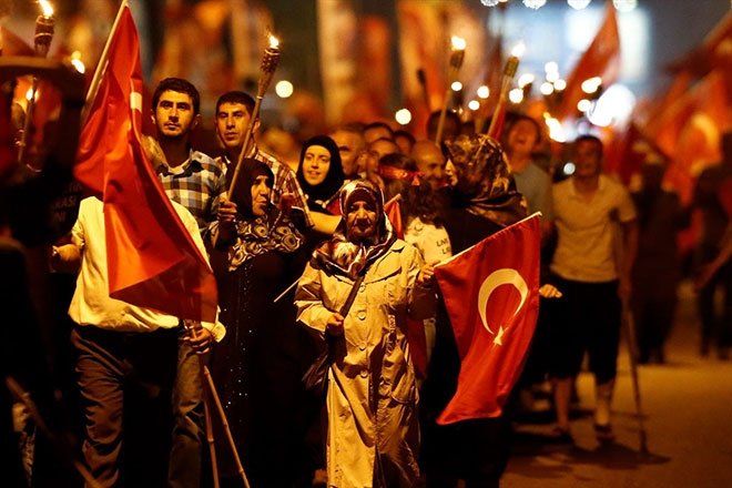 Darbe girişiminde dakika dakika yaşananlar