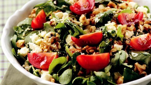 Tulum Peynirli Semizotu Salatası