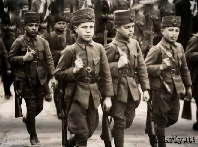 ÇANAKKALE’DE DESTAN YAZAN ÇOCUK ASKERLER