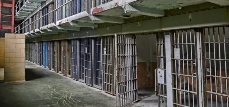 HAMAS RELEASES 45 FATAH PRISONERS